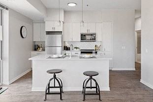 Elegant backsplashes in kitchen